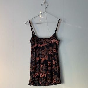 Wilfred Tops - Floral Wilfred tank Wilfred Tops - Floral Wilfred tank